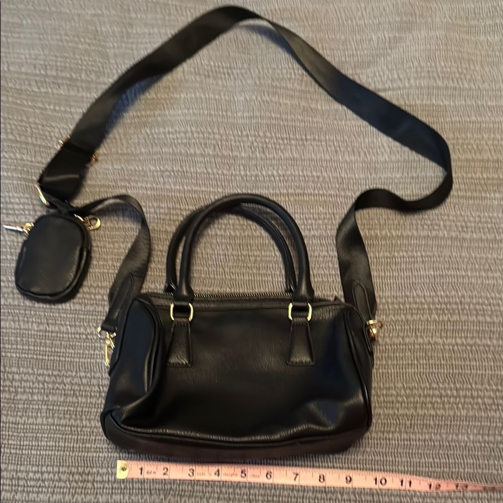 Source Unknown Black Crossbody Bag with Gold Hardware